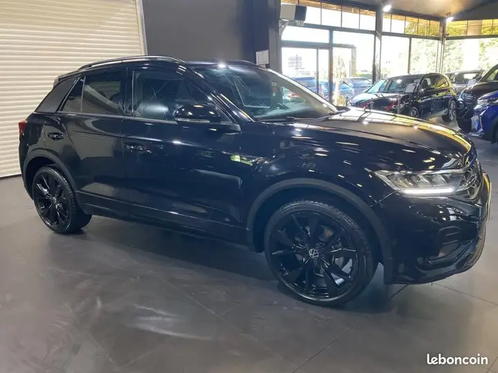 Volkswagen T-Roc 2025 photo 3