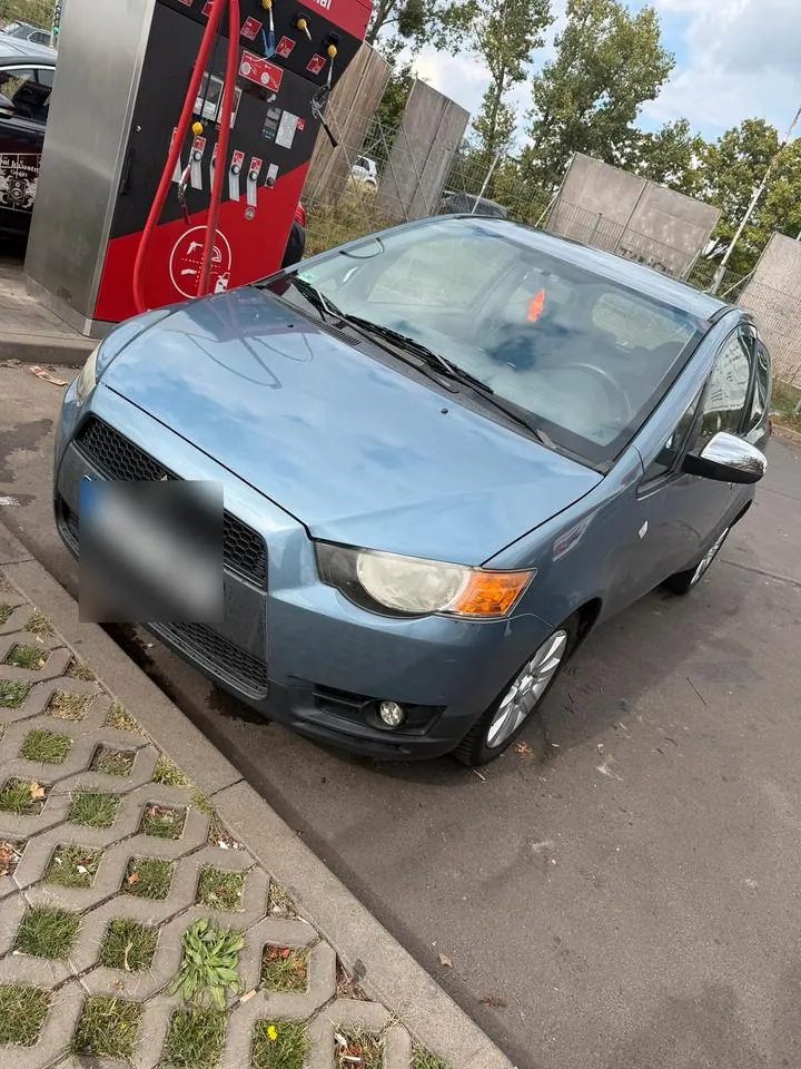 Mitsubishi Colt