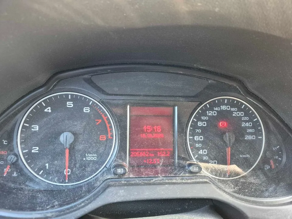 Audi Q5 2011 photo 4