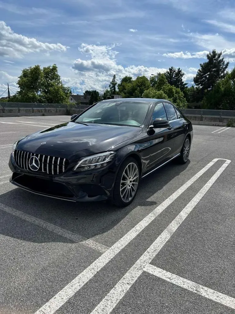 Mercedes-Benz C-Class 2019 photo 3