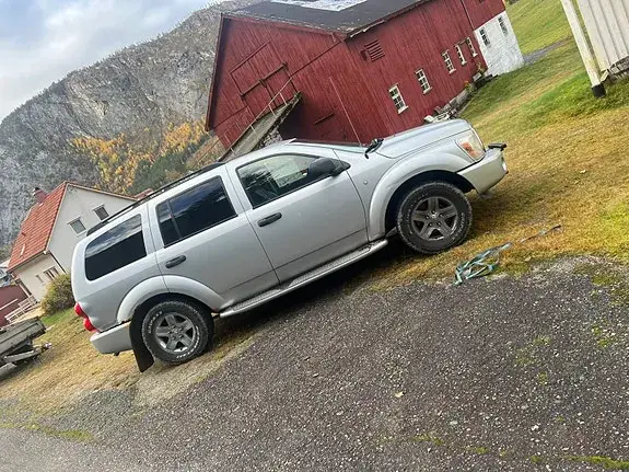 Dodge Durango 2004 photo 2