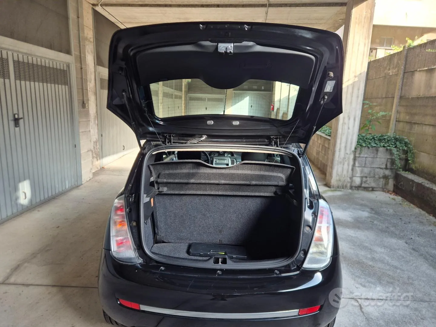 Lancia Ypsilon 2011 photo 5