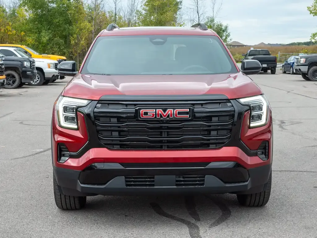 GMC Terrain 2027 photo 3