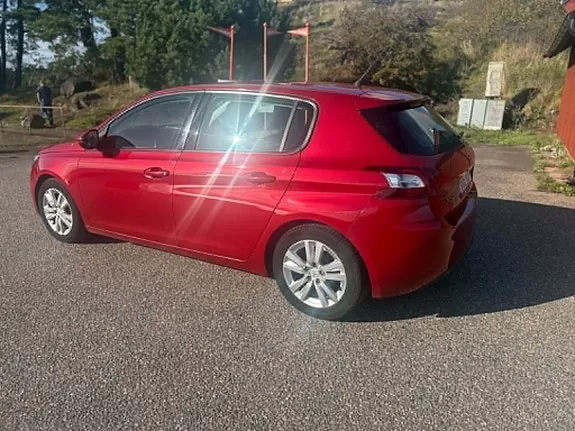Peugeot 308 2014 photo 4