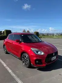 Suzuki Swift 2018 photo 2