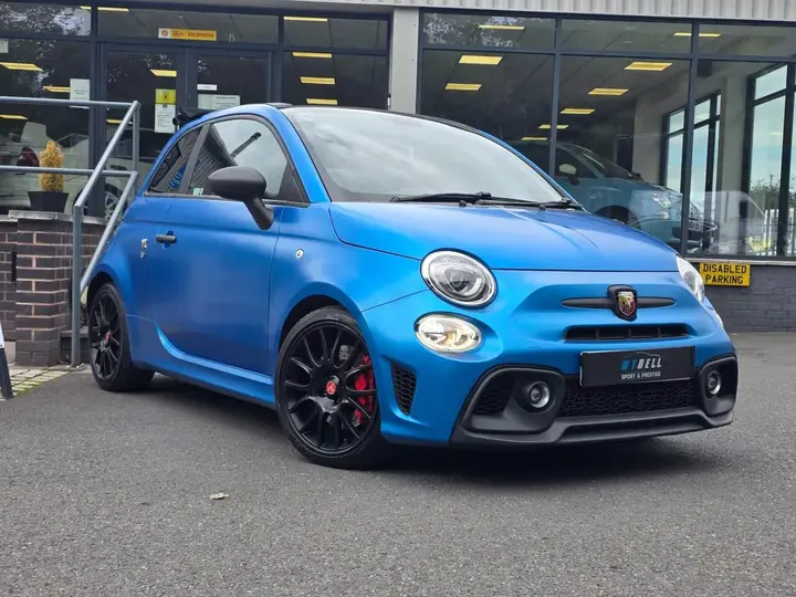Abarth 595C 2022 photo 2