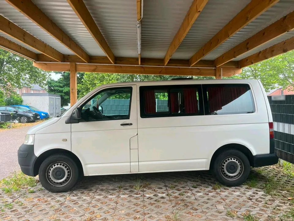 Volkswagen T5