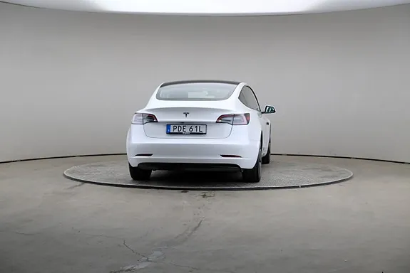 Tesla Model 3 2023 photo 5