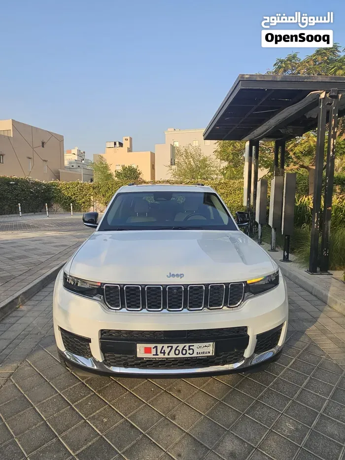 Jeep Cherokee 2022 photo 3