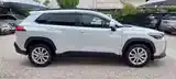Toyota Corolla Cross 2025 photo 4