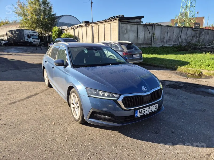 Skoda Octavia 2021 photo 2