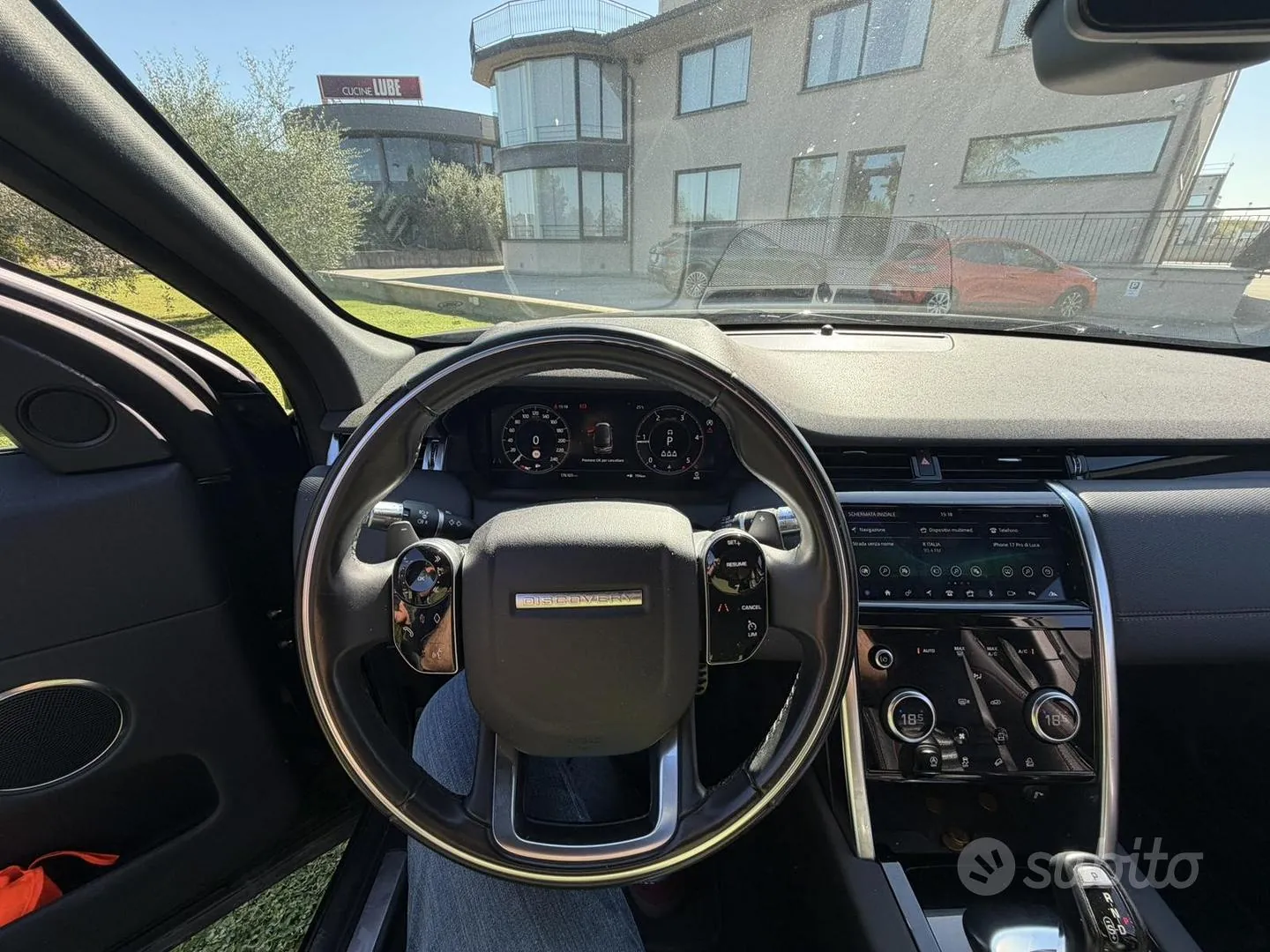 Land Rover Discovery Sport 2019 photo 5