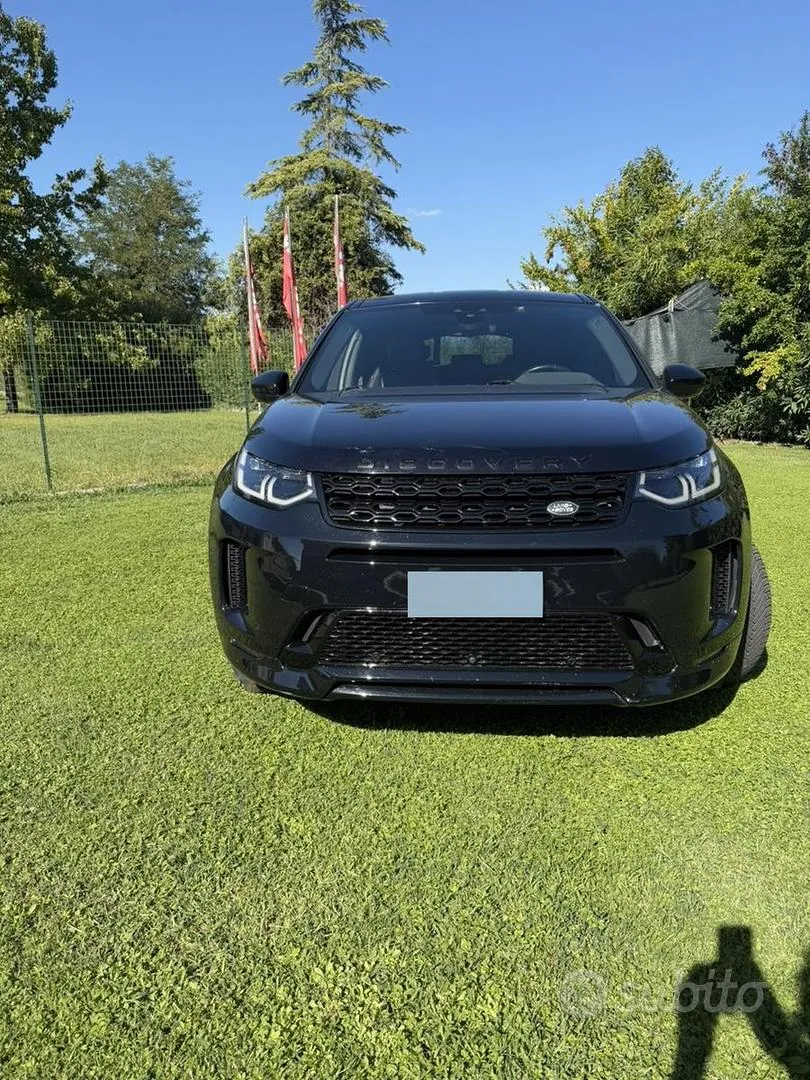 Land Rover Discovery Sport 2019 photo 4