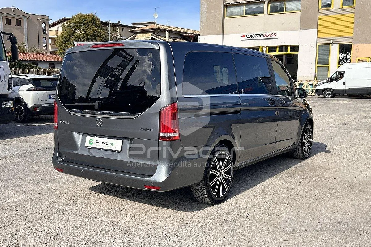 Mercedes-Benz V 2020 photo 5