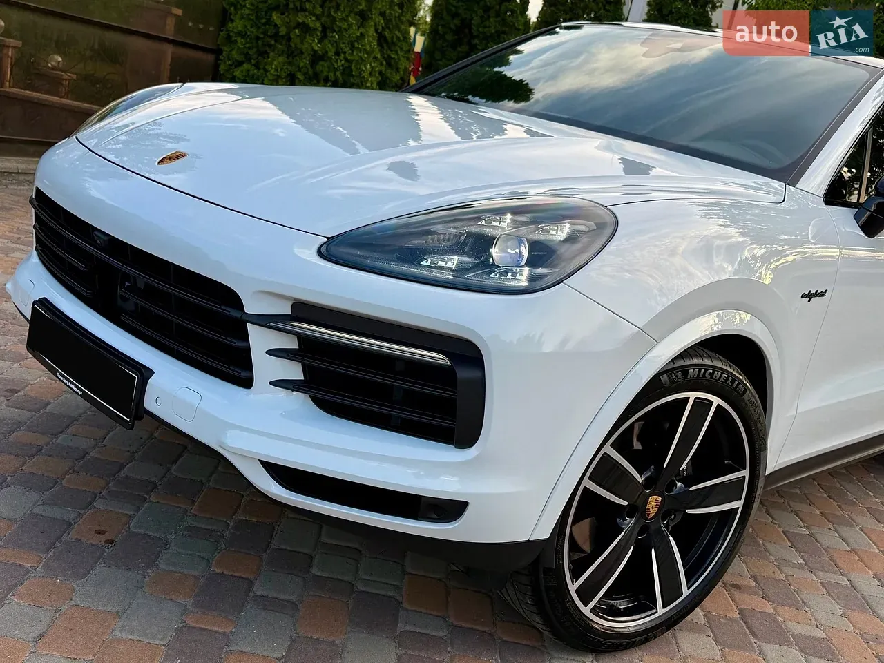 Porsche Cayenne Coupe 2022 photo 3