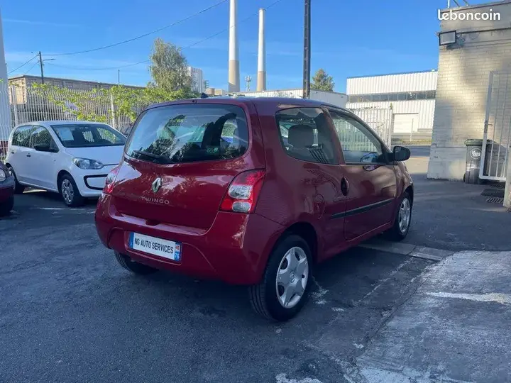 Renault Twingo 2010 photo 4