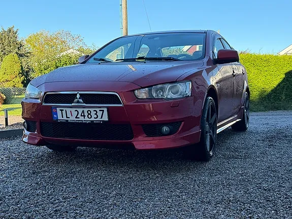 Mitsubishi Lancer