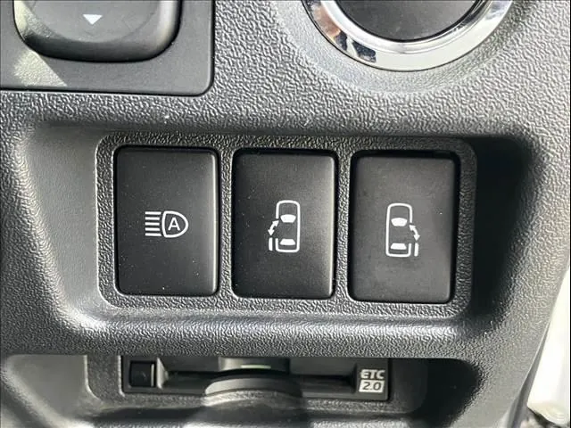 Toyota Hiace 2022 photo 4