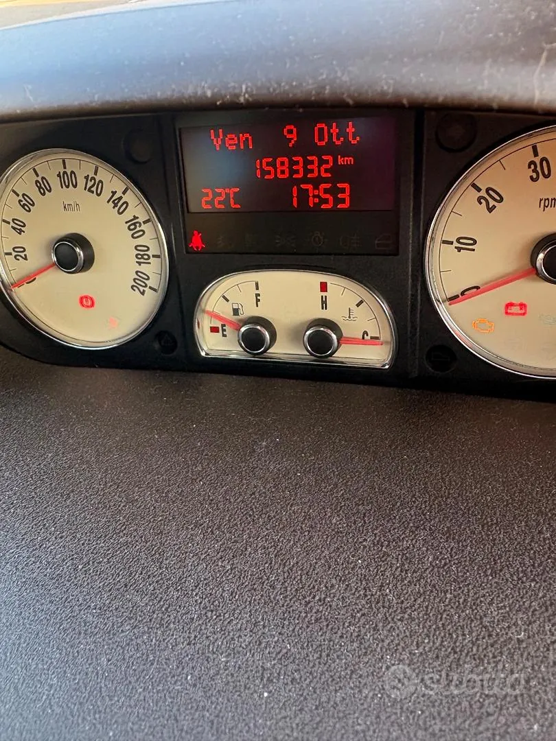 Lancia Musa 2005 photo 3