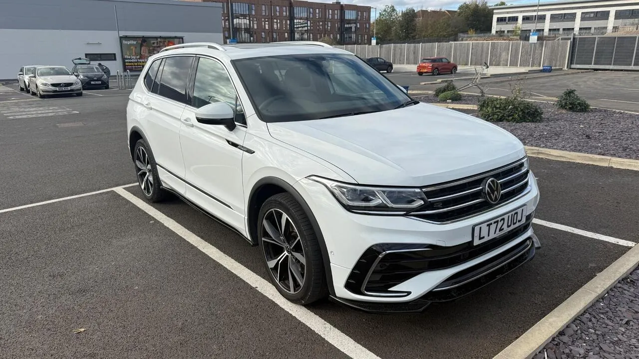 Volkswagen Tiguan Allspace 2022 photo 2