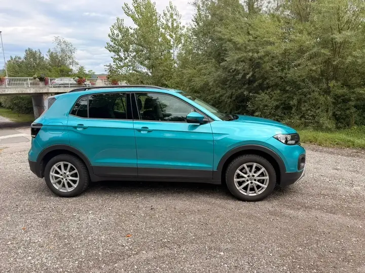 Volkswagen T-Cross 2022 photo 2