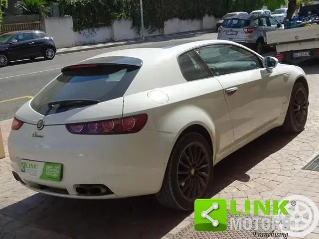 Alfa Romeo Brera 2011 photo 4