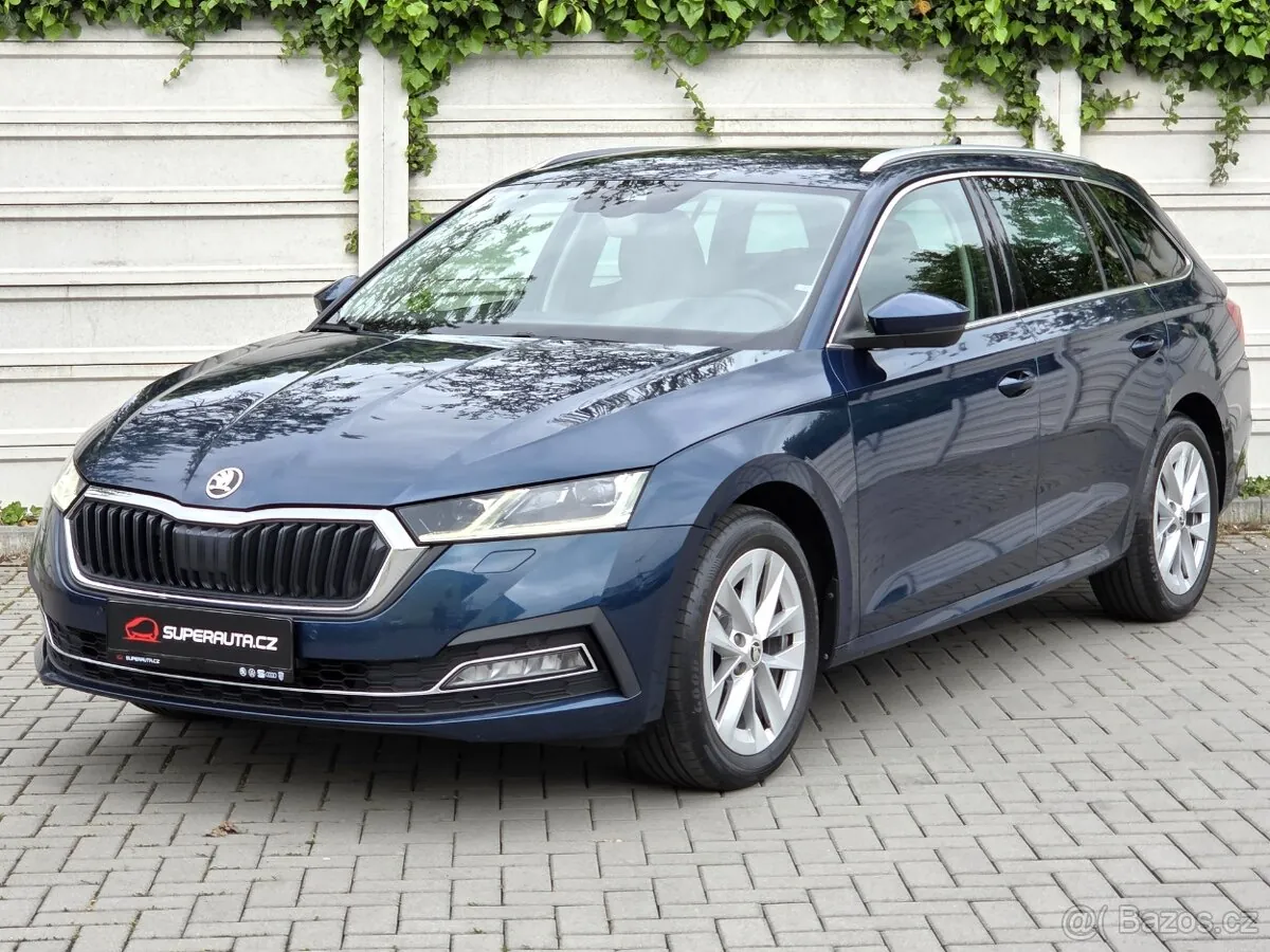Skoda Octavia 2021 photo 3