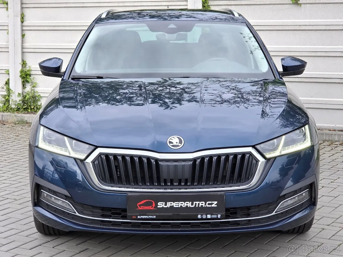 Skoda Octavia 2021 photo 2