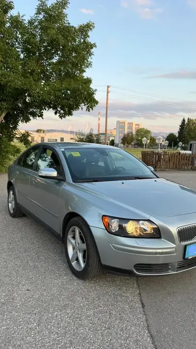 Volvo S40