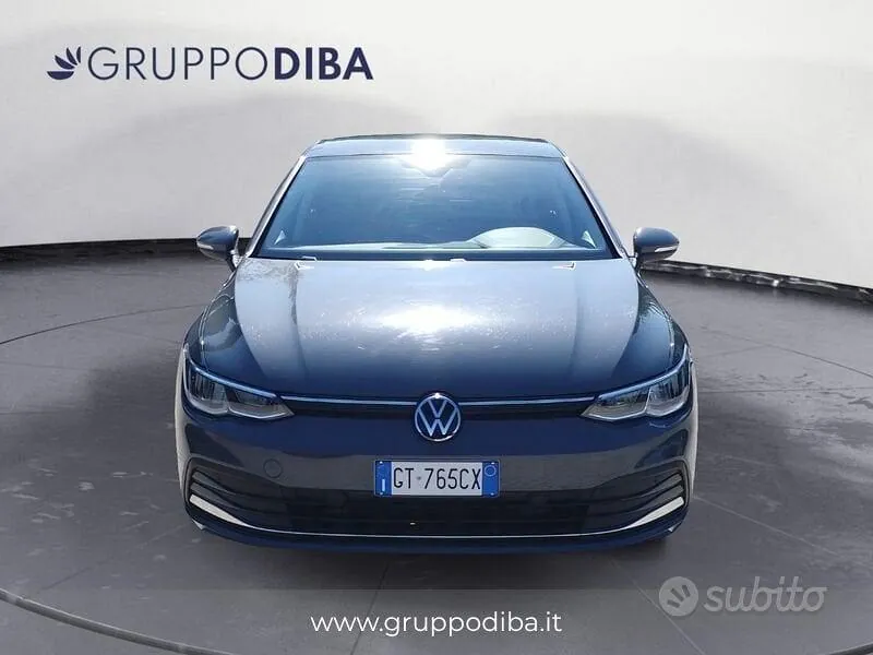 Volkswagen Golf 2023 photo 2
