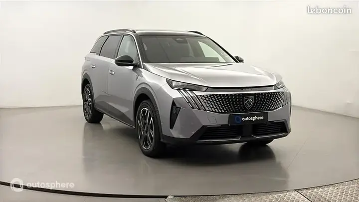 Peugeot 5008 2024 photo 3