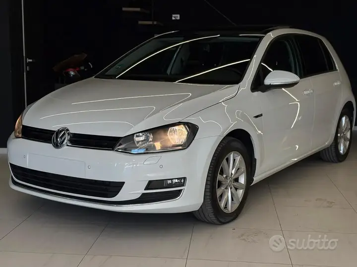Volkswagen Golf 2015 photo 2