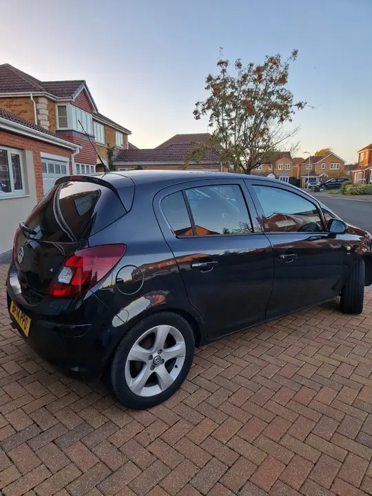 Vauxhall Corsa 2014 photo 2