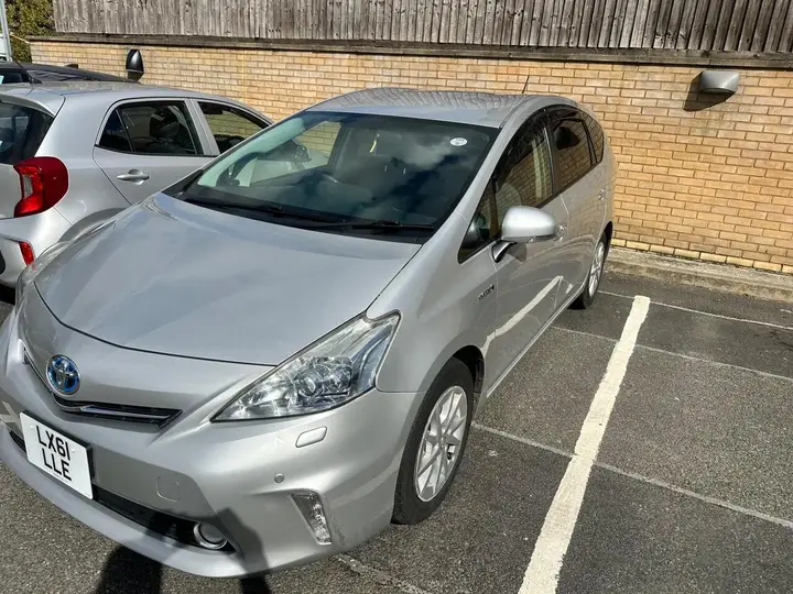 Toyota Prius 2011 photo 4
