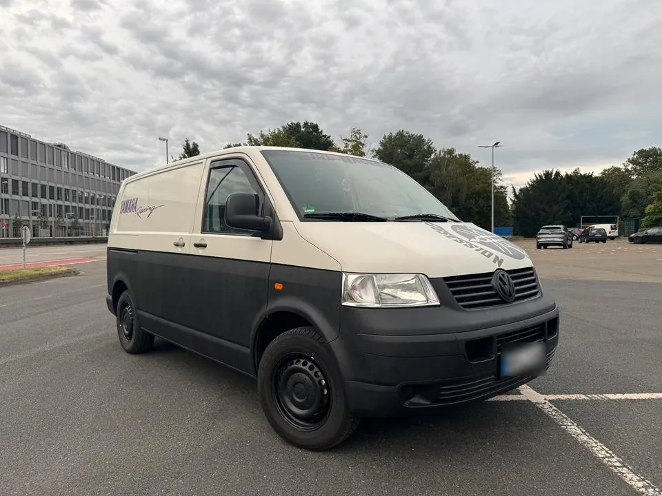 Volkswagen T5