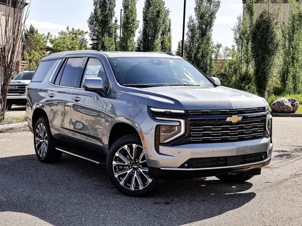 Chevrolet Tahoe 2026 photo 2