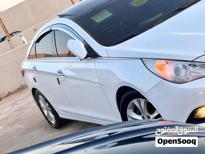 Hyundai Sonata 2012 photo 3