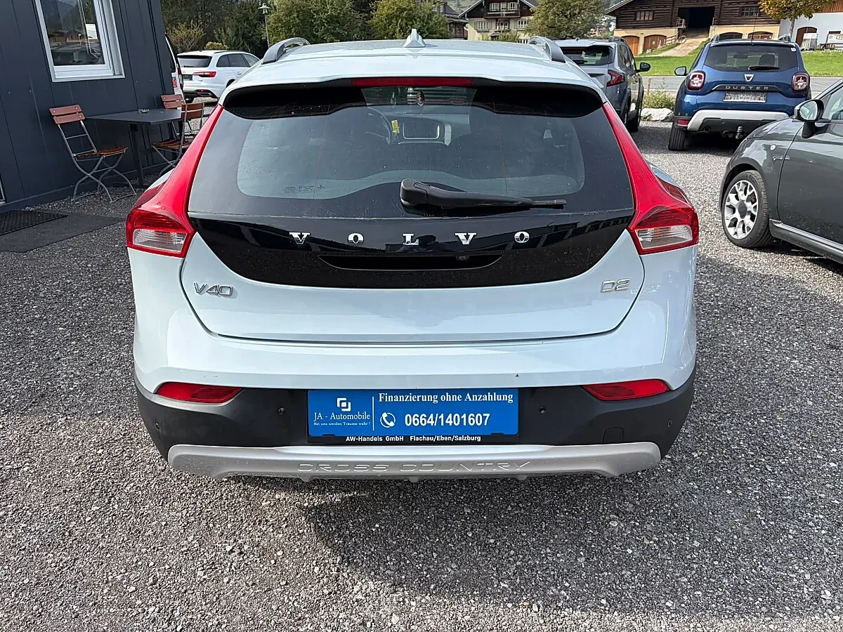 Volvo V40 2015 photo 3