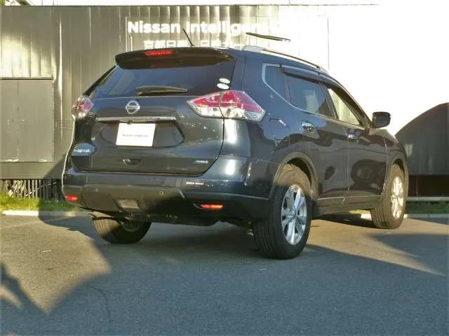 Nissan X-Trail 2016 photo 2