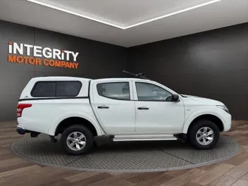 Mitsubishi Triton 2016 photo 3