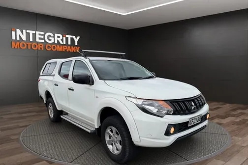 Mitsubishi Triton