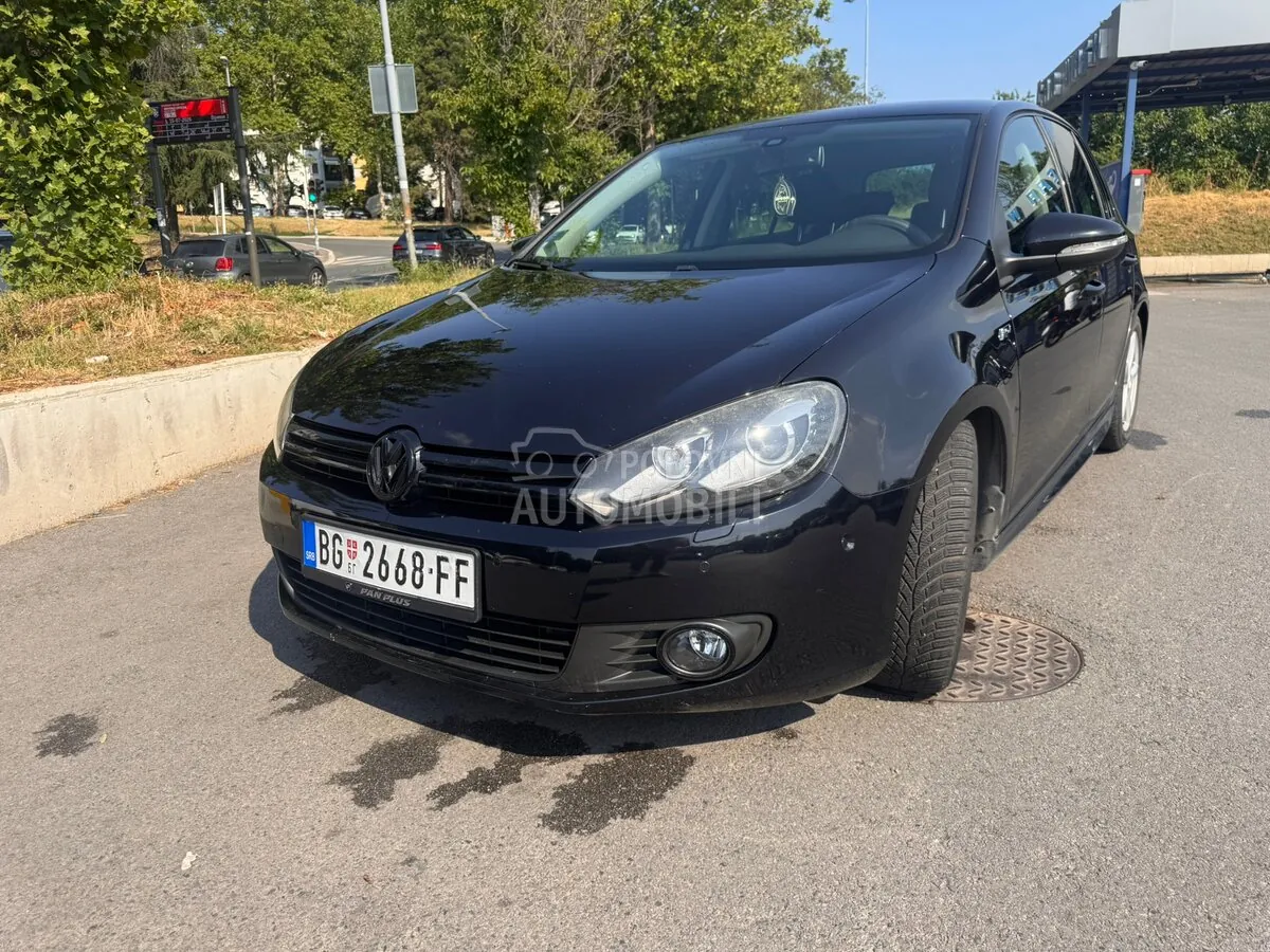 Volkswagen Golf 2012 photo 2