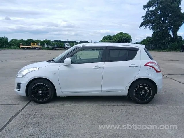 Suzuki Swift 2016 photo 4