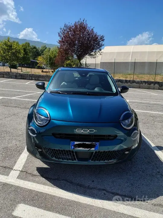 Fiat 600 2024 photo 2
