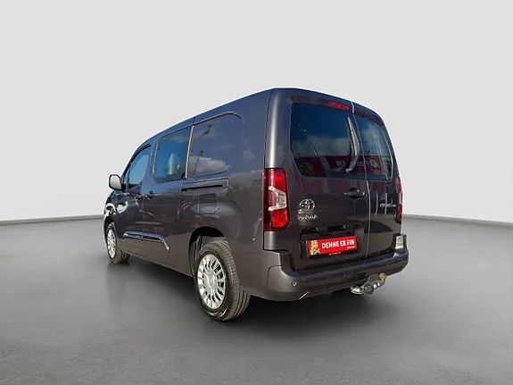 Toyota Proace City 2023 photo 3