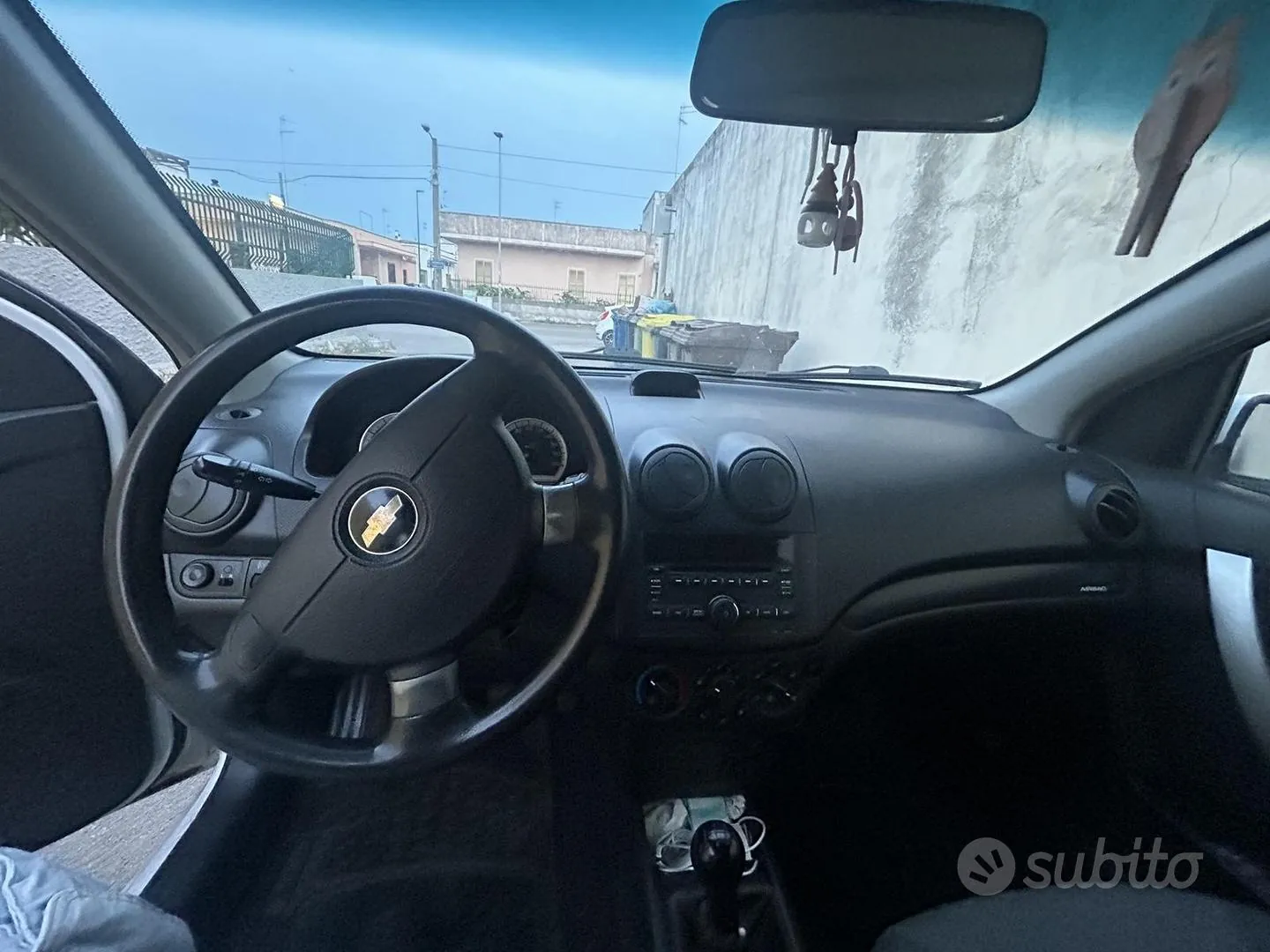 Chevrolet Aveo 2011 photo 5