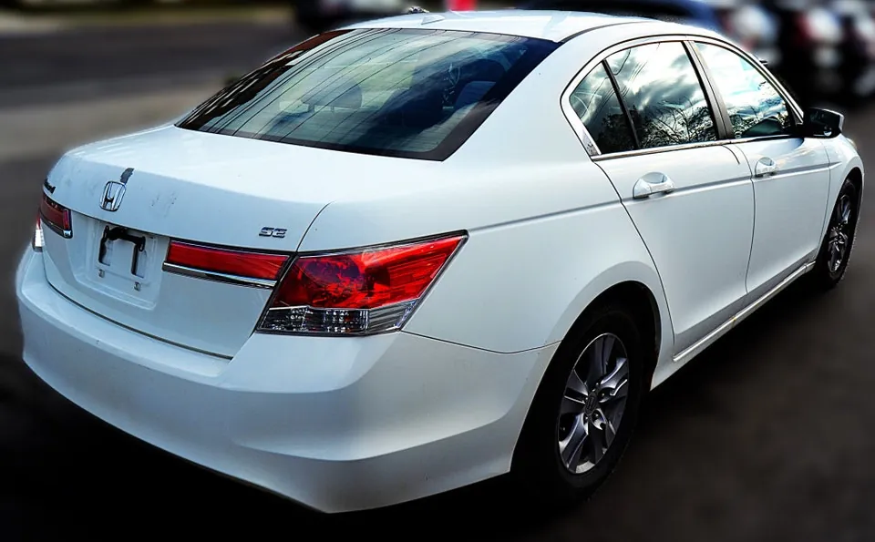 Honda Accord 2011 photo 5