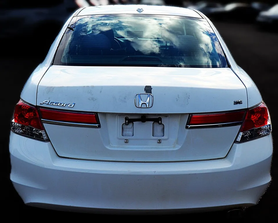 Honda Accord 2011 photo 4