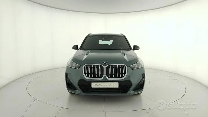 BMW X1 2023 photo 2