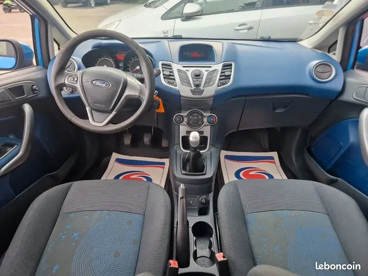Ford Fiesta 2009 photo 4